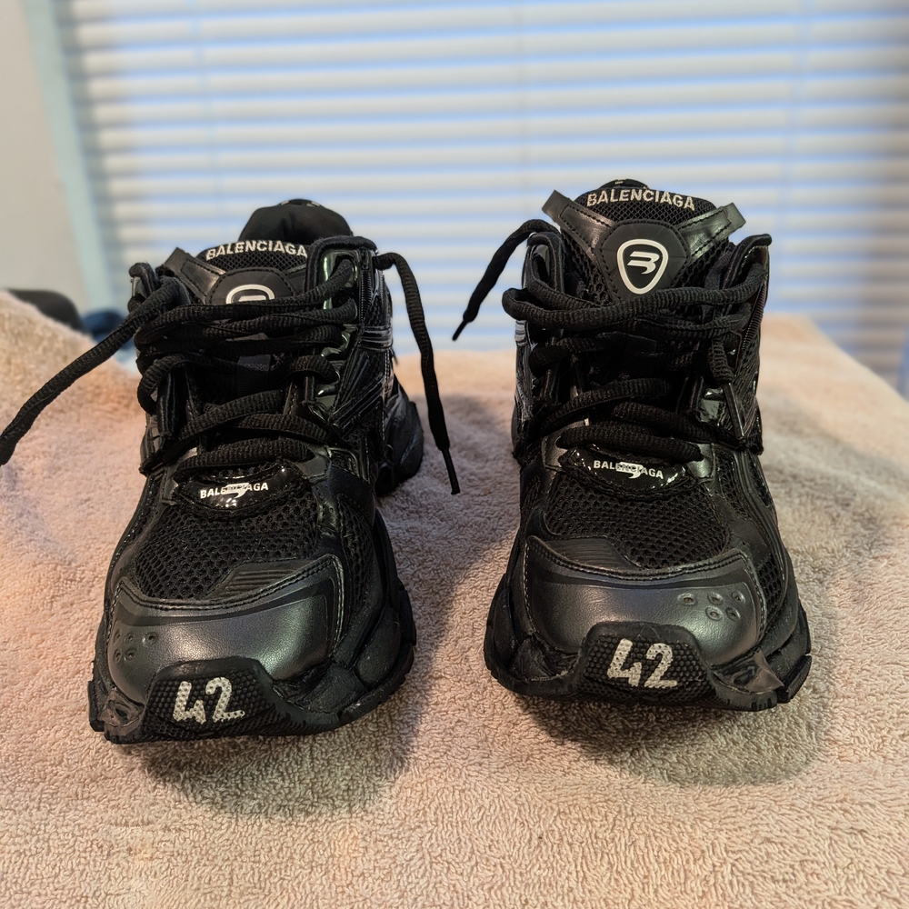 Balenciaga Men's Black Athletic Shoes